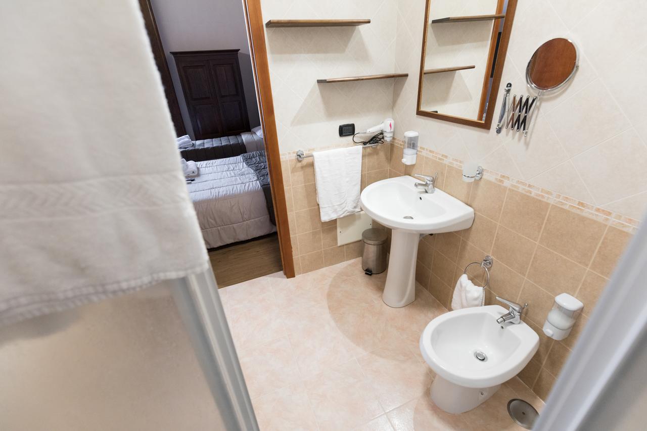 Opera Home Neapol Zewnętrze zdjęcie