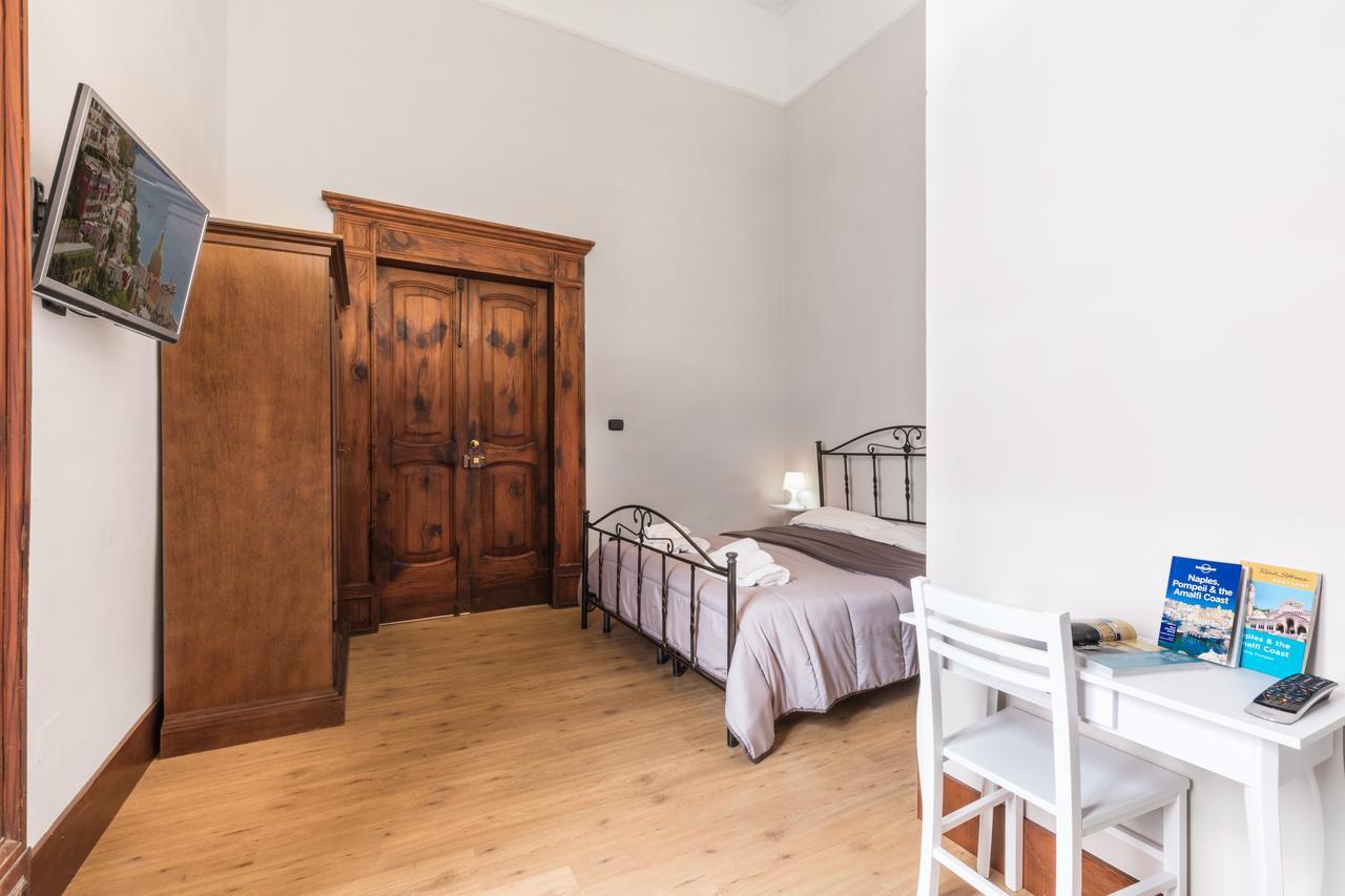 Opera Home Neapol Zewnętrze zdjęcie